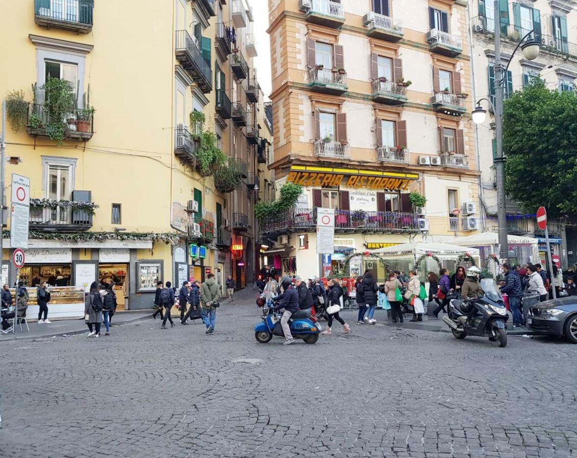 Vecchia Napoli - Spaccanapoli Bagian luar foto